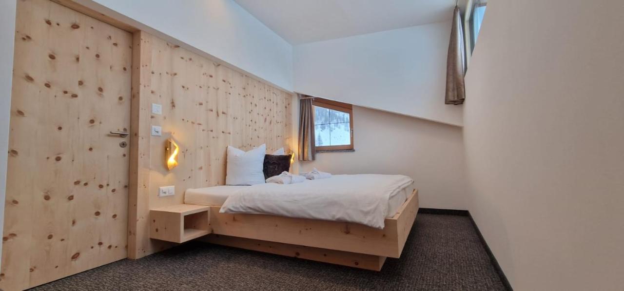 Chasa Castello relax&spa Samnaun Esterno foto